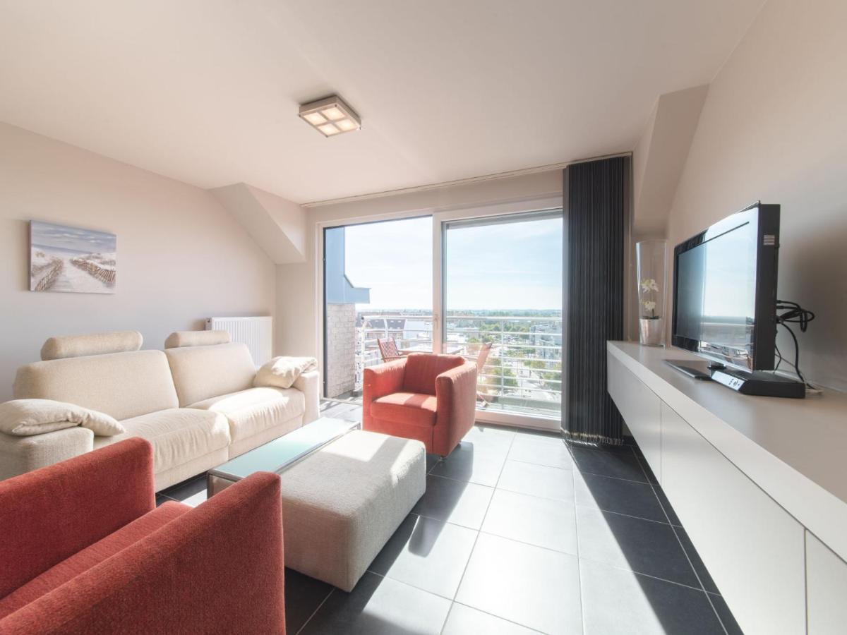 Apartment Skyview With Parking By Interhome Blankenberge Buitenkant foto